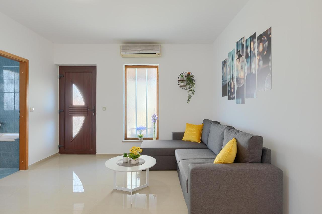 Apartment Christina Pula Dış mekan fotoğraf
